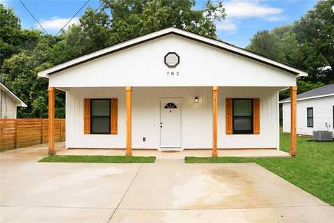 702 Carmen Avenue, Fort Valley, GA 31030