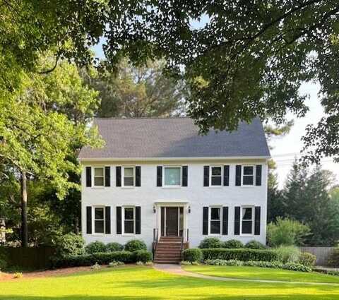 5080 Cricket Court SW, Lilburn, GA 30047