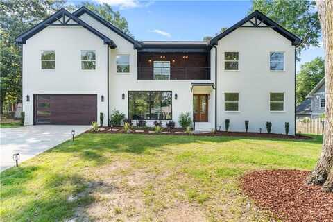 537 Stillwood Drive, Gainesville, GA 30501