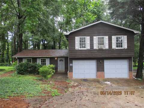 5382 Rockbridge Road, Stone Mountain, GA 30088