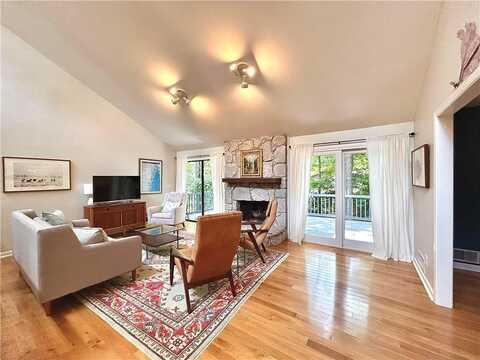 2960 CEDAR KNOLL Drive, Roswell, GA 30076