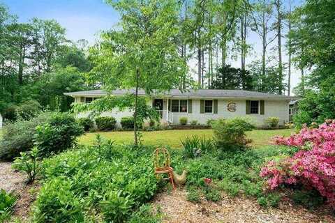 5839 Darry Circle, Norcross, GA 30093