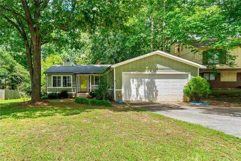921 HEMINGWAY Road, Stone Mountain, GA 30088