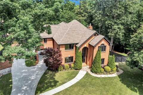 5121 Hunters Hill Cove SW, Lilburn, GA 30047