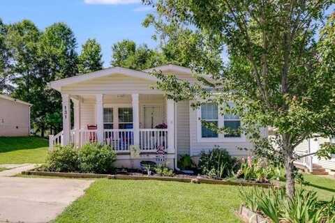 131 Bob White Lane, Newnan, GA 30263