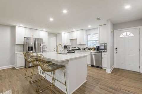 2089 Quilt Court, Lithonia, GA 30058