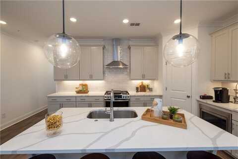 1005 Crown Oak Street, Johns Creek, GA 30022
