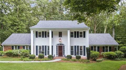 260 Waverly Hall Drive, Roswell, GA 30075