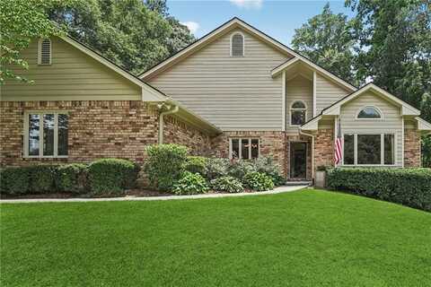 2011 Sturbridge Lane, Buford, GA 30519
