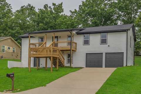 3233 Glynn Mill Drive, Snellville, GA 30039