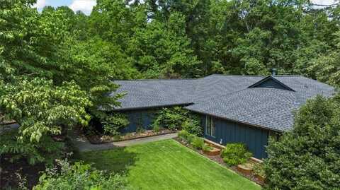 11785 Mountain Laurel Drive, Roswell, GA 30075