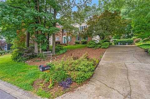1880 MEADOWCHASE Court, Snellville, GA 30078