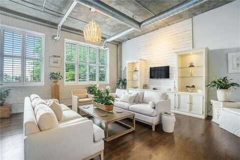 3235 Roswell Road NE, Atlanta, GA 30305