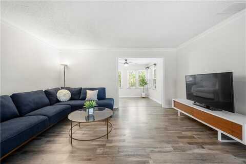 89 De Arc Place NW, Atlanta, GA 30327