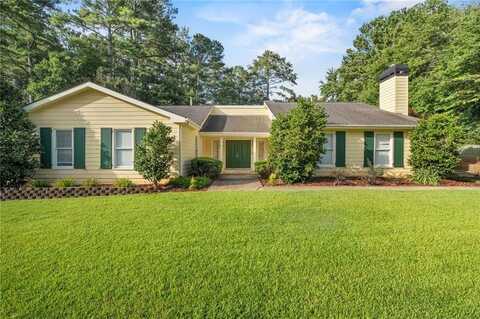 2705 Shadow Pine Drive, Roswell, GA 30076