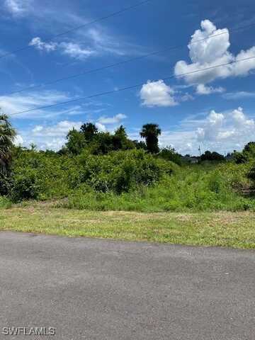undefined, Fort Myers, FL 33905