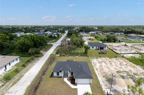 3401 72nd Street W, Lehigh Acres, FL 33971