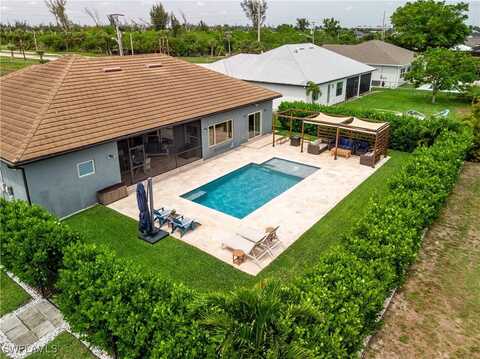 2322 Trafalgar Parkway, Cape Coral, FL 33991