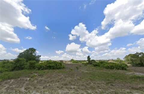 728 Oakridge Avenue S, Lehigh Acres, FL 33974
