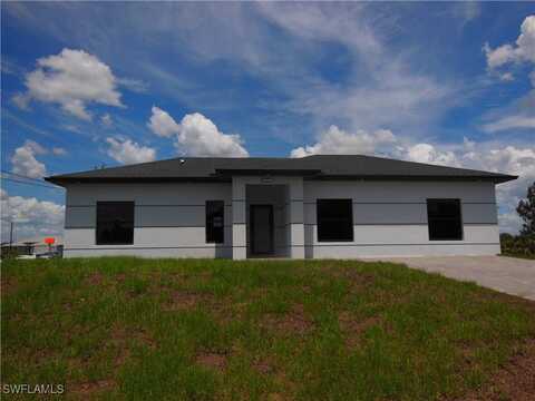 821 Bell Boulevard S, Lehigh Acres, FL 33974