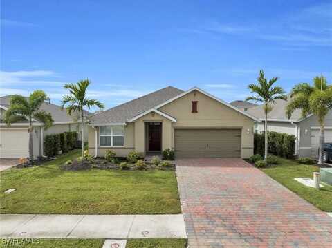 3304 Acapulco Circle, Cape Coral, FL 33909