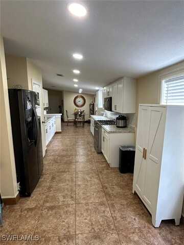 undefined, Fort Myers, FL 33913