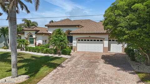 5239 SW 27th Avenue, Cape Coral, FL 33914