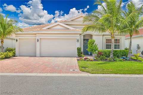 2936 Royal Gardens Avenue, Fort Myers, FL 33916