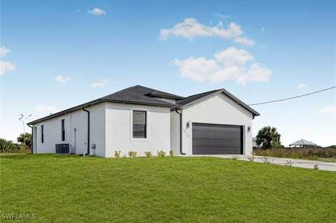 7014 Alfa Circle, Labelle, FL 33935