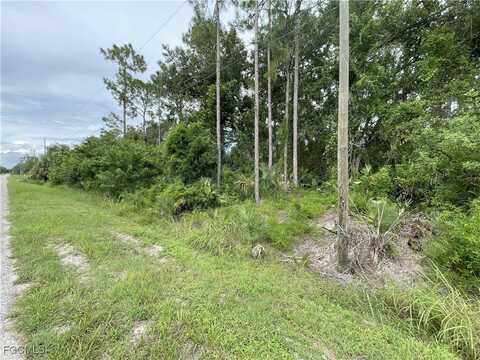 410 Eighth Avenue, Lehigh Acres, FL 33972