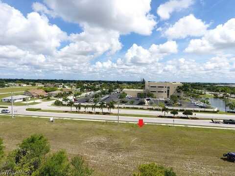 606 Nicholas Parkway E, Cape Coral, FL 33990
