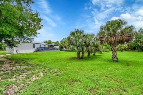 7692 Bartholomew Drive, North Fort Myers, FL 33917