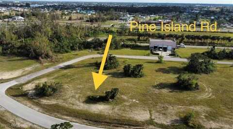 900 SW 4th Terrace, Cape Coral, FL 33991