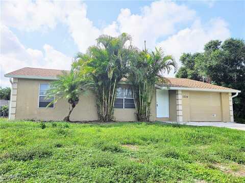 1224 Hamilton Avenue, Lehigh Acres, FL 33972