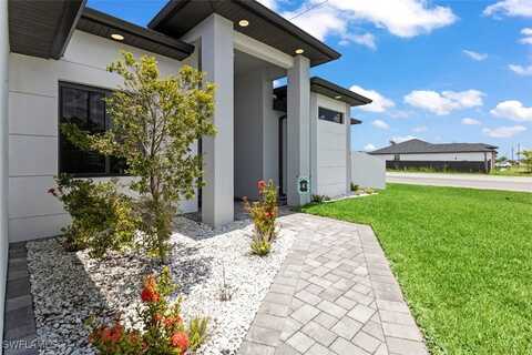 1 NW 8th Terrace, Cape Coral, FL 33993