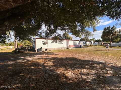 8281 Sevigny Drive, North Fort Myers, FL 33917