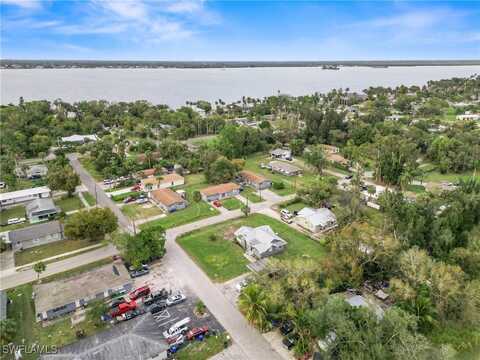 3813-3823 Seminole Avenue, Fort Myers, FL 33916