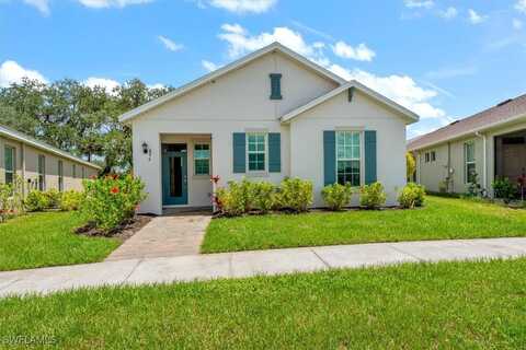 896 Friendship Circle, Labelle, FL 33935