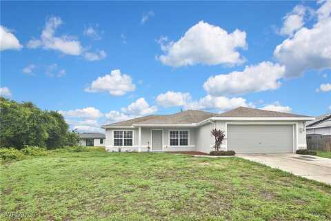 4016 35th Street SW, Lehigh Acres, FL 33976