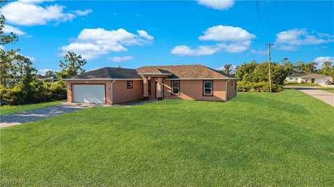 3113 68th Street W, Lehigh Acres, FL 33971