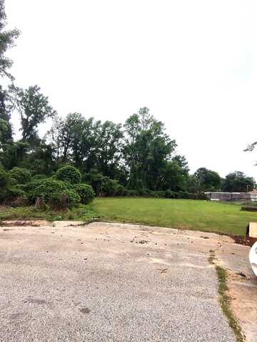 1210 Leslie Drive, Waynesboro, GA 30830