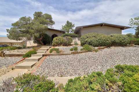 12321 CONSTITUTION Avenue NE, Albuquerque, NM 87112