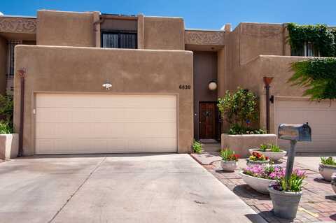 6820 LOS TRECHOS Court NE, Albuquerque, NM 87109