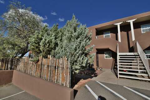 3226 Rufina Street, Santa Fe, NM 87507