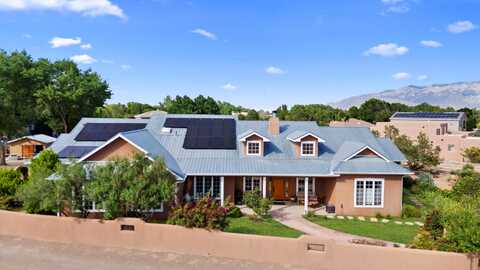 1727 RUSTY Road NW, Albuquerque, NM 87114