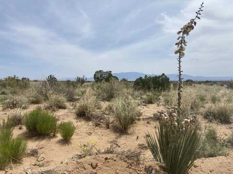 34th Street NW, Rio Rancho, NM 87144