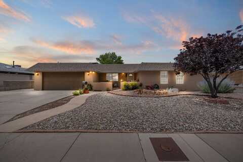 1217 CAGUA Drive NE, Albuquerque, NM 87110