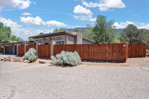 865 TRAMWAY LANE Court NE, Albuquerque, NM 87122