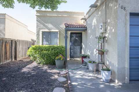 508 HUDSON Avenue NW, Albuquerque, NM 87107