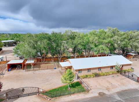262 ENTRADA DE LOS MARTINEZ, Corrales, NM 87048